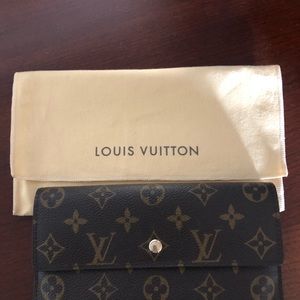 Louis Vuitton checkbook style wallet. Authentic.